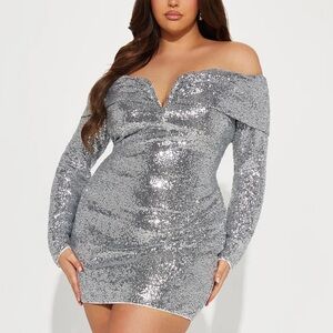 Fashion Nova Off-The-Shoulder V-Neck Silver Sequins Mini Dress